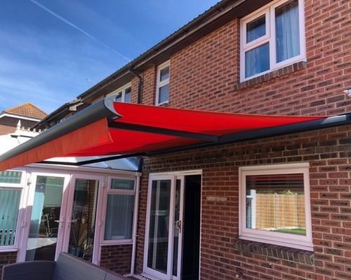 Modern-Awning